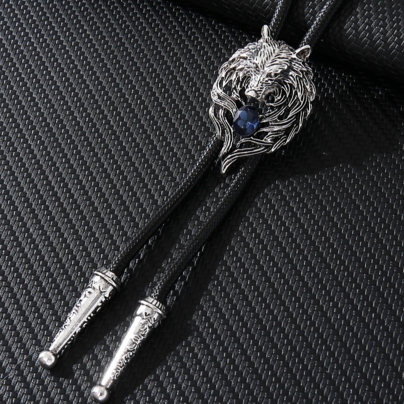 Retro Men's Wolf Head Bolo Tie - Wolf Jewelry & Watches Tampa Reviews recensione e prezzo