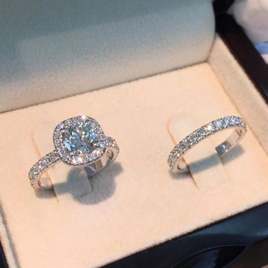 2Pcs Women's Fashion Noble Zir - Moissanite Ring recensione e prezzo