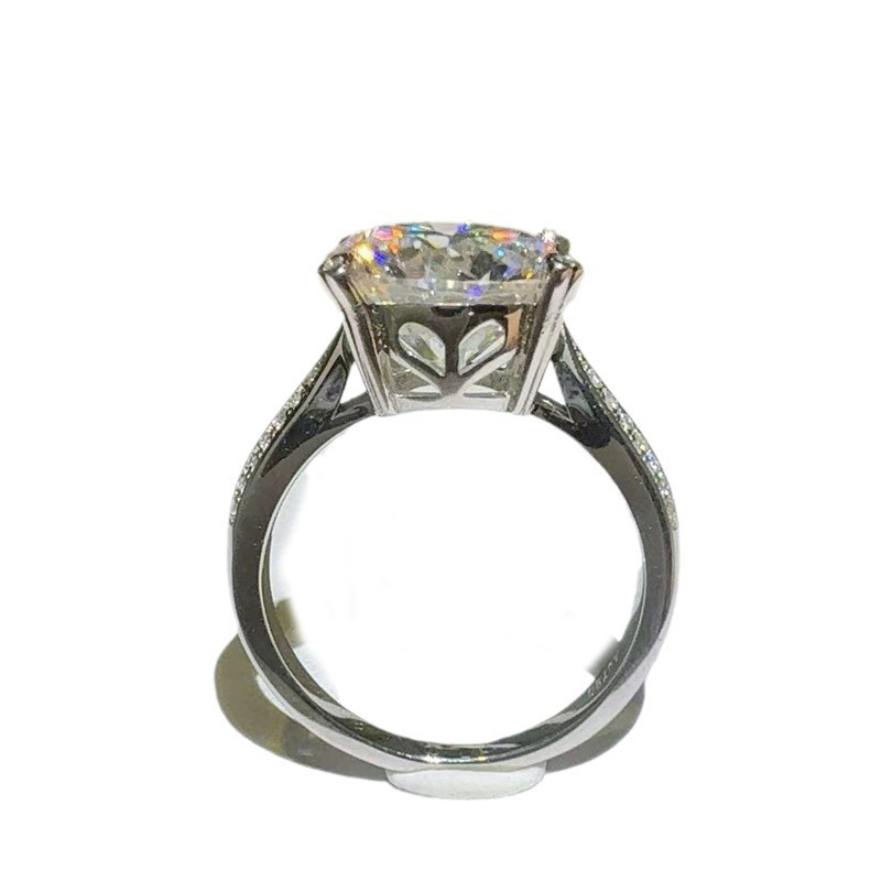 New 5 Carat D Color VVS1 Moiss - Moissanite Ring recensione e prezzo