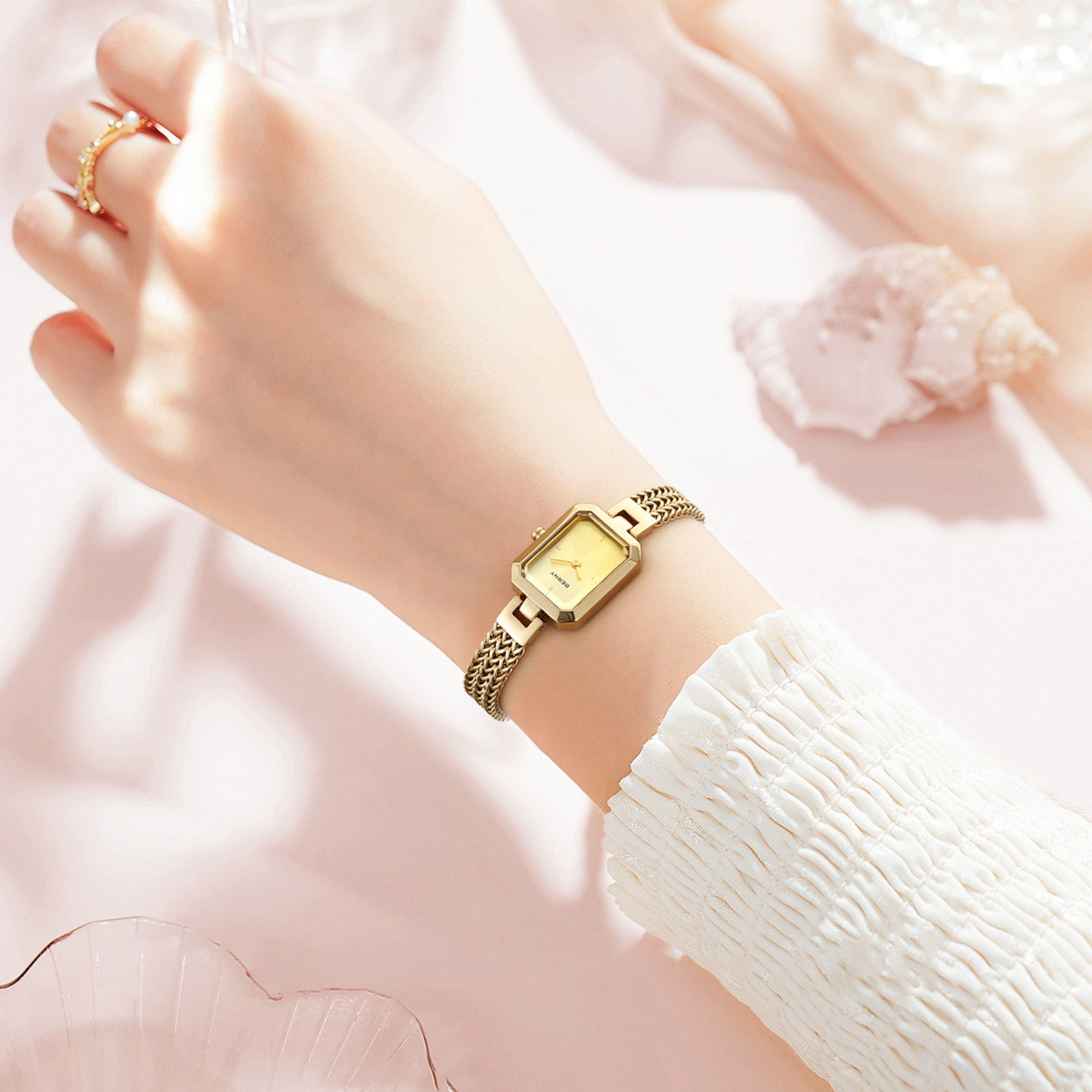 BERNY Gold Watch for Women Min - Jewelry Watches For Ladies recensione e prezzo