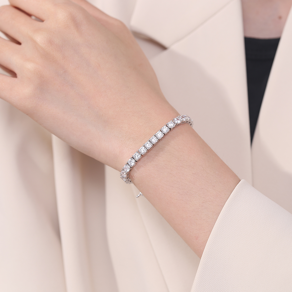 YLMyself 925 Silver Tennis Bra - Tennis Bracelet Cubic recensione e prezzo